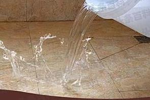 罗定漏水维修 免砸砖防水材料该如何施工